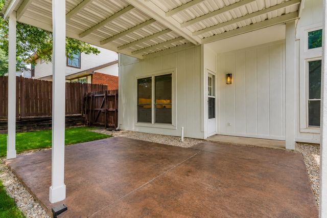 10025 Long Rifle Drive, Fort Worth, TX 76108