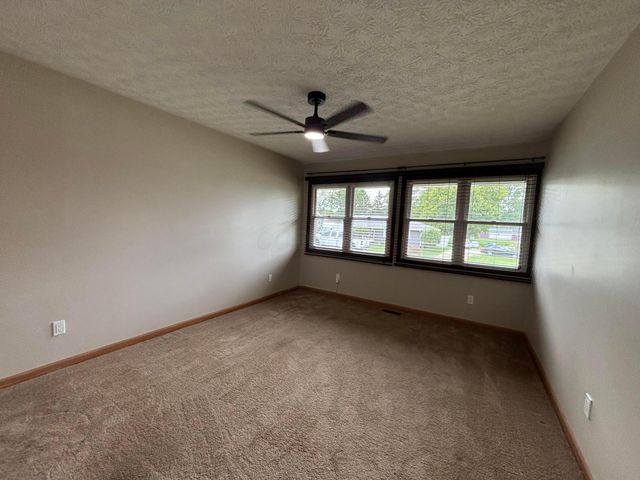208 S Gordon Avenue, Baltimore, OH 43105