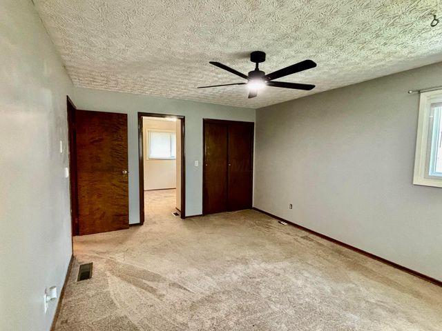 208 S Gordon Avenue, Baltimore, OH 43105