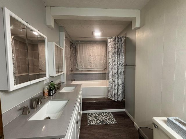 208 S Gordon Avenue, Baltimore, OH 43105