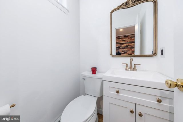 282 HESSIAN AVE, West Deptford, NJ 08096