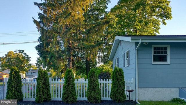 282 HESSIAN AVE, West Deptford, NJ 08096