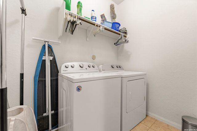 12254 Stratsburg, San Antonio, TX 78252