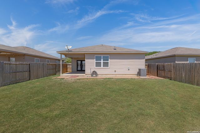 12254 Stratsburg, San Antonio, TX 78252