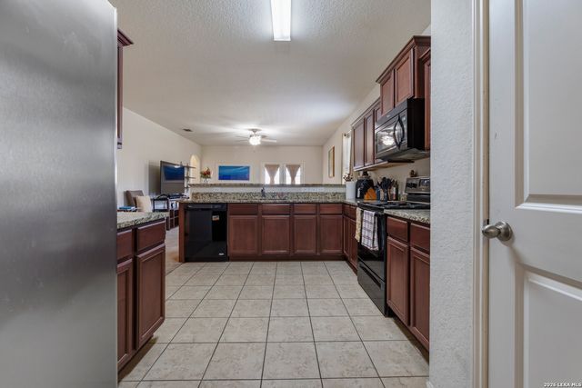 12254 Stratsburg, San Antonio, TX 78252