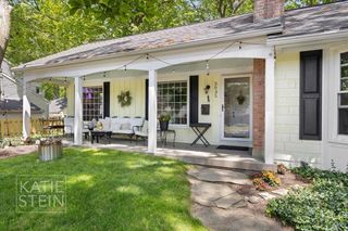 2035 Hall Street Se, East Grand Rapids, MI 49506