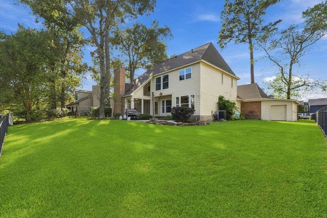 8214 Magnolia Glen Drive, Humble, TX 77346