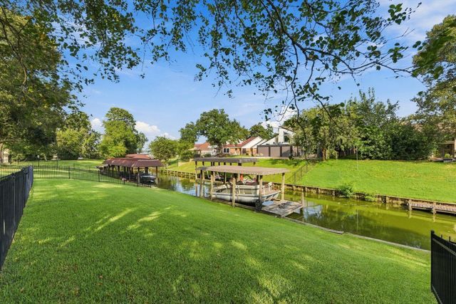 8214 Magnolia Glen Drive, Humble, TX 77346