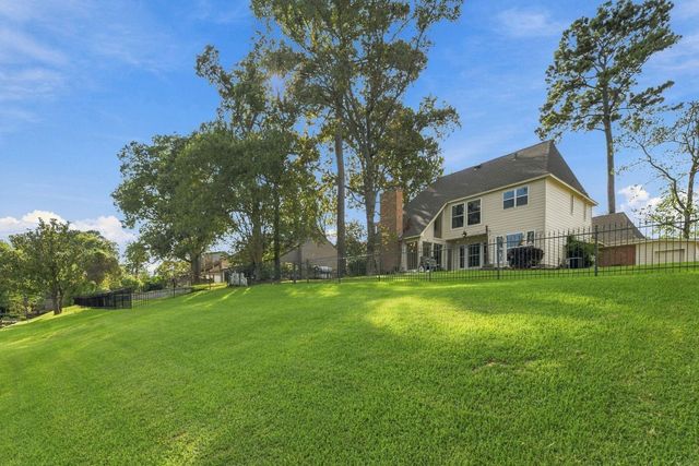 8214 Magnolia Glen Drive, Humble, TX 77346
