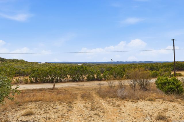 31910 Blanco, Bulverde, TX 78163