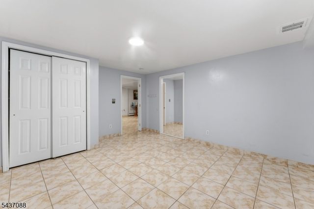 72 Clarendon Pl, Hackensack City, NJ 07601
