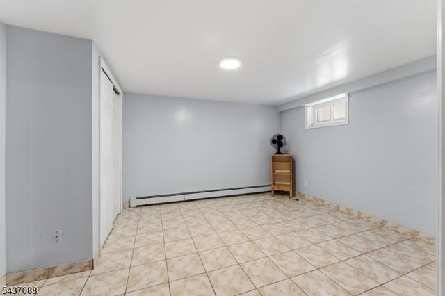 72 Clarendon Pl, Hackensack City, NJ 07601