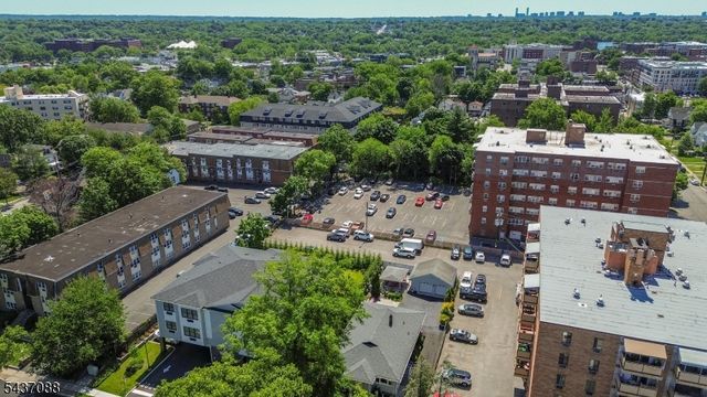 72 Clarendon Pl, Hackensack City, NJ 07601