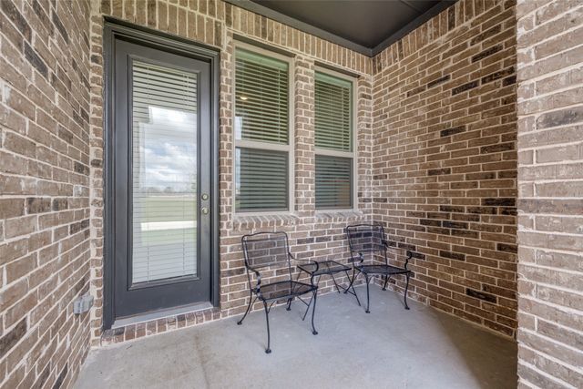 7119 Buchanan Drive, Grand Prairie, TX 75054