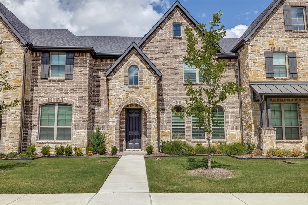 7119 Buchanan Drive, Grand Prairie, TX 75054