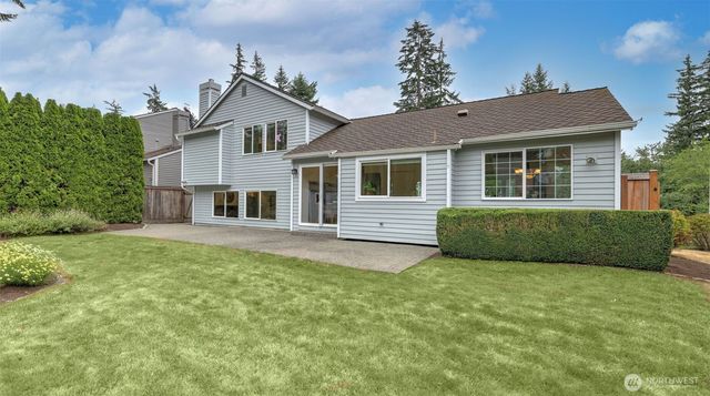 23900 SE 42nd Place, Sammamish, WA 98029