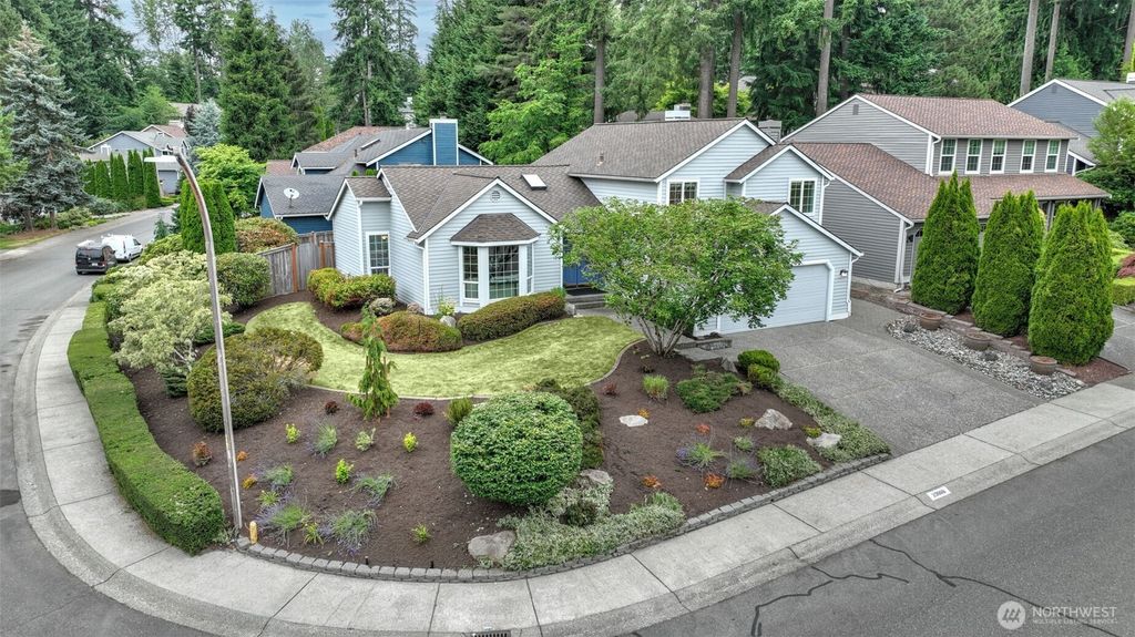 23900 SE 42nd Place, Sammamish, WA 98029