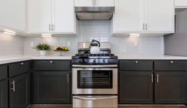 2718 Mcgowen Street, Houston, TX 77004