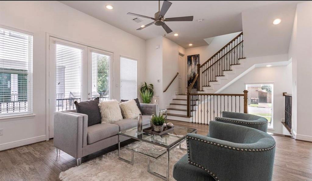 2718 Mcgowen Street, Houston, TX 77004