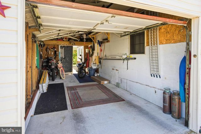 303 JOHN ALDEN DR, Buena, NJ 08310