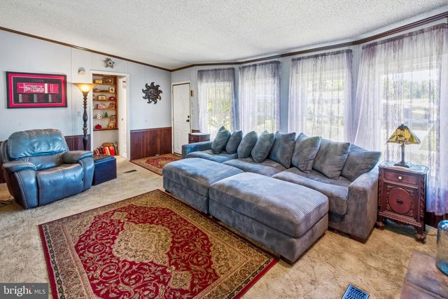 303 JOHN ALDEN DR, Buena, NJ 08310