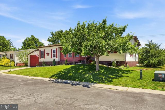 303 JOHN ALDEN DR, Buena, NJ 08310