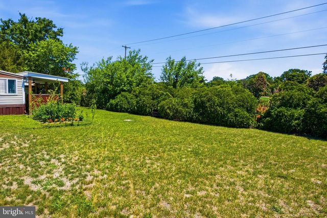 303 JOHN ALDEN DR, Buena, NJ 08310