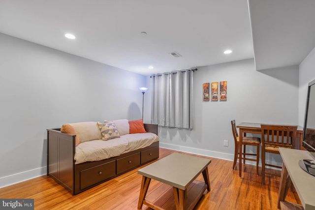 2059 FERNON ST, Philadelphia, PA 19145