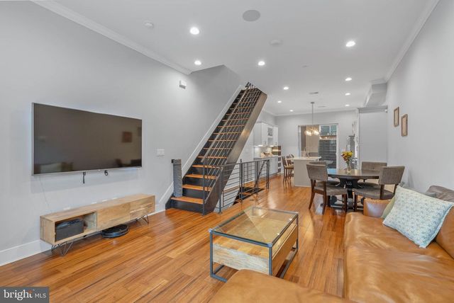 2059 FERNON ST, Philadelphia, PA 19145