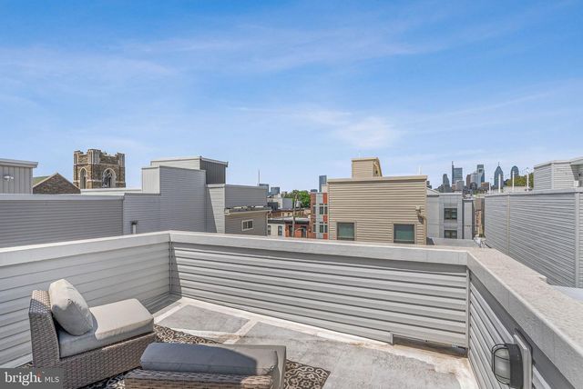 2059 FERNON ST, Philadelphia, PA 19145