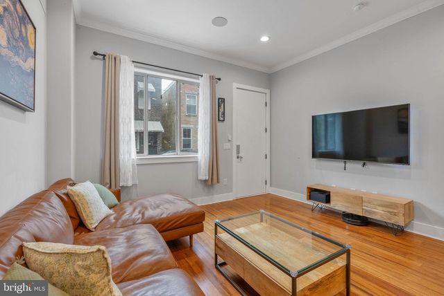 2059 FERNON ST, Philadelphia, PA 19145
