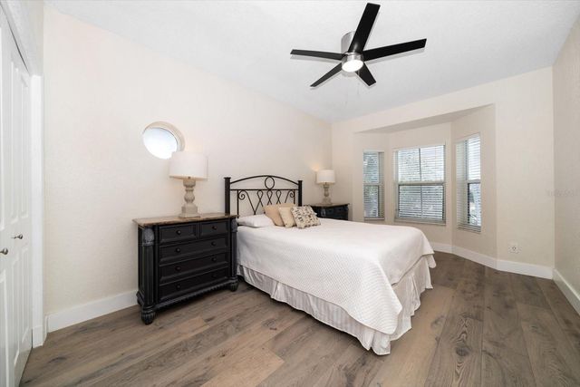 8685 E BAY DRIVE, Treasure Island, FL 33706