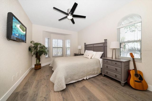 8685 E BAY DRIVE, Treasure Island, FL 33706