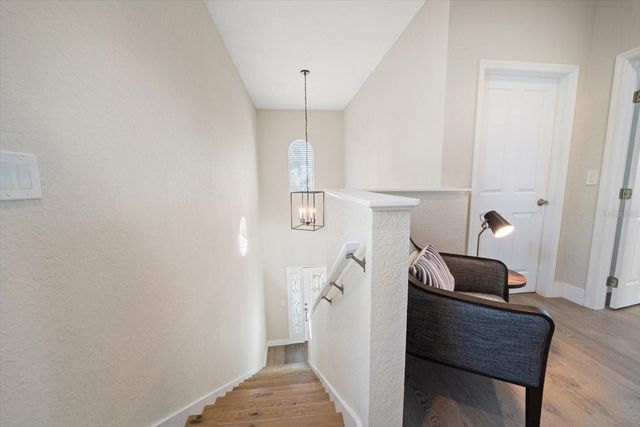 8685 E BAY DRIVE, Treasure Island, FL 33706