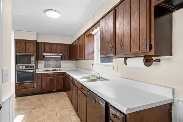 139 North Hills Drive, Cohutta, GA 30710