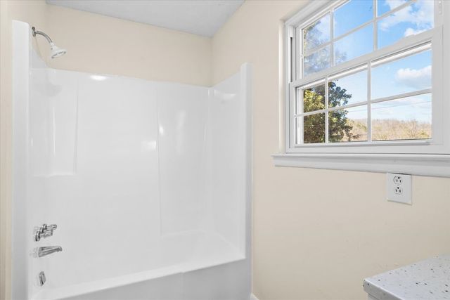 139 North Hills Drive, Cohutta, GA 30710