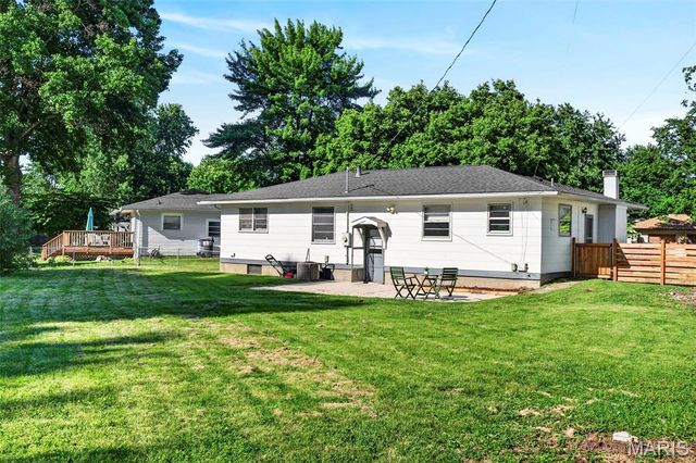 1480 Mundy Drive, Florissant, MO 63031