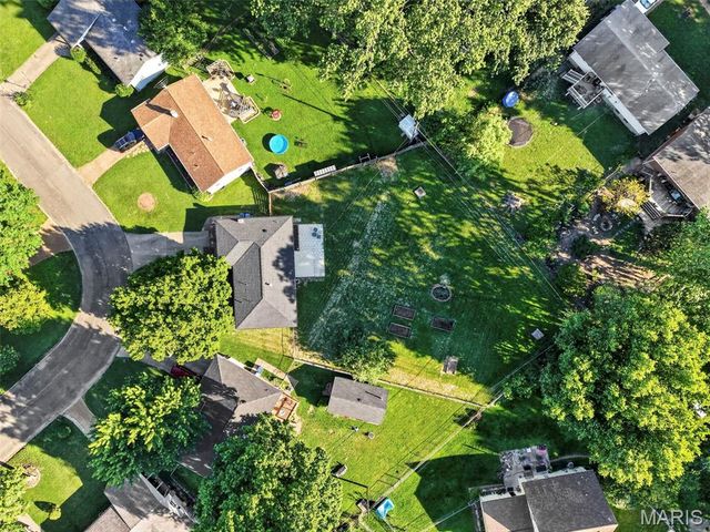 1480 Mundy Drive, Florissant, MO 63031