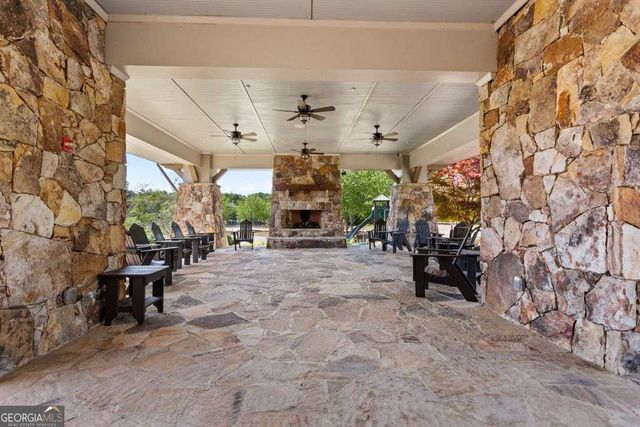 6867 Flagstone Way, Flowery Branch, GA 30542