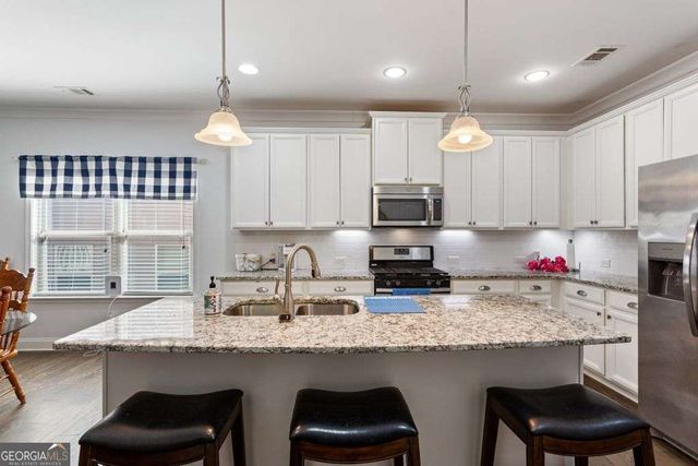 6867 Flagstone Way, Flowery Branch, GA 30542