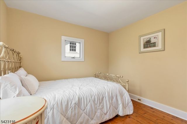 40 Franklin St, Franklin Twp., NJ 08873