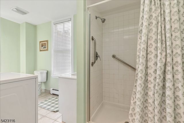 40 Franklin St, Franklin Twp., NJ 08873