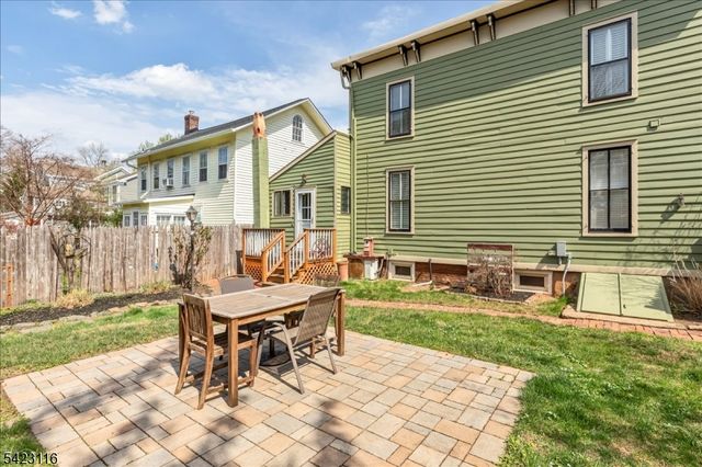 40 Franklin St, Franklin Twp., NJ 08873