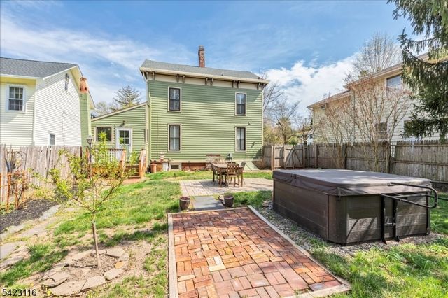 40 Franklin St, Franklin Twp., NJ 08873