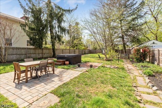 40 Franklin St, Franklin Twp., NJ 08873