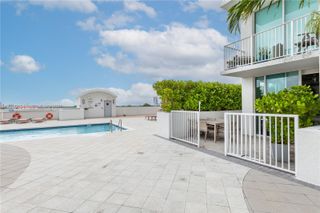 3180 SW 22nd Terrace 501, Miami, FL 33145