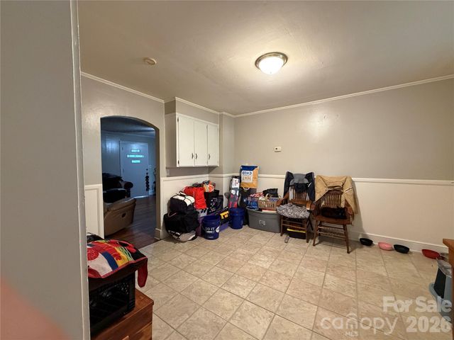 77 Maple Road, Spruce Pine, NC 28777