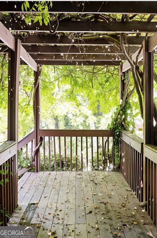 101 Alden Avenue NW E, Atlanta, GA 30309