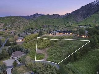 10667 S HIDDEN RIDGE LN, Sandy, UT 84092