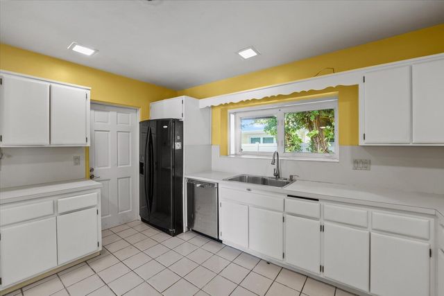 167 Beacon Lane, Jupiter, FL 33469